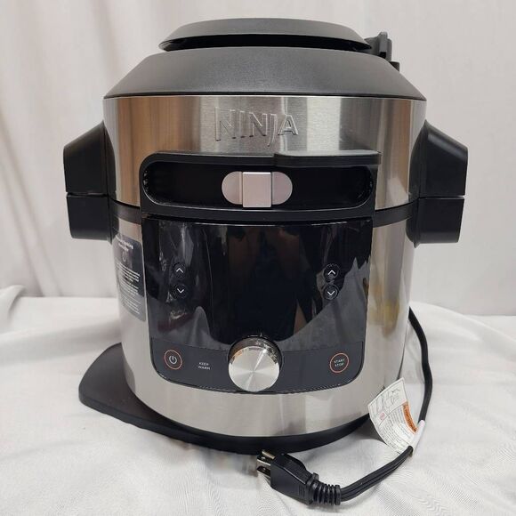 Ninja Other - Ninja OL601 Foodi 8Qt Pressure Cooker Steam Fryer SmartLid Air Fryer 14 in 1